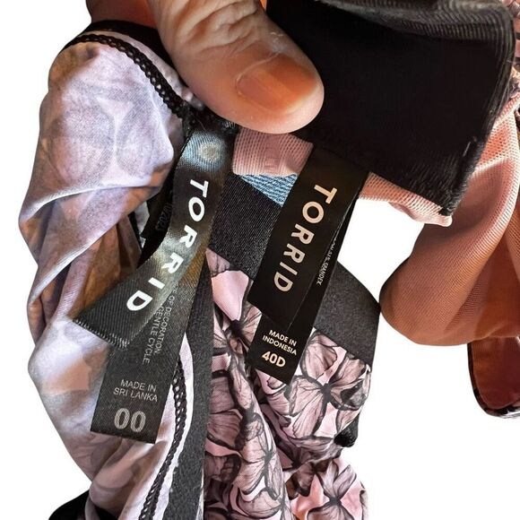 Torrid Curve 40D Perfect T-Shirt Bra & L Second Skin Panty Set Pink Butterfly - Picture 7 of 9